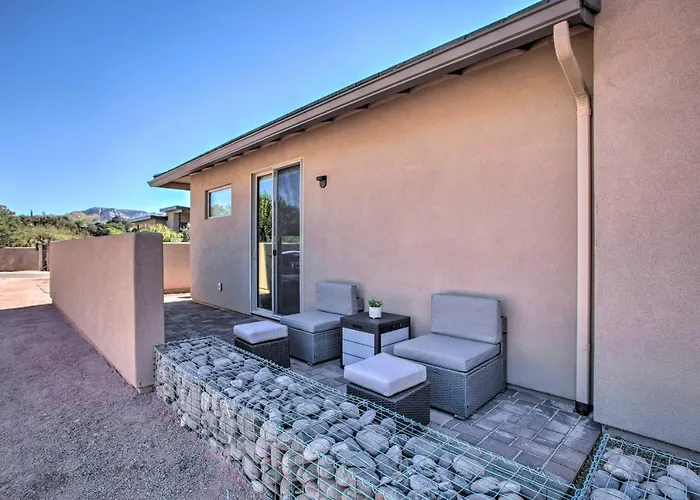 Sanctuary W/ Hot Tub, Fire Pit & Grill